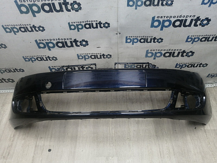 AA045978; Бампер передний; без паркт.; под омыват. (5K0807221) для Volkswagen Golf/БУ; Оригинал; Р1, Мелкий дефект; 