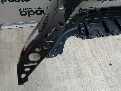 Фотография детали AA045883; Бампер передний, R-DYNAMIC; под паркт.; без омыват. (K8D2-17F775-BB) для Land Rover Range Rover Evoque II (2019- 2023)/БУ; Оригинал; Р1, Мелкий дефект; . Фото номер 17