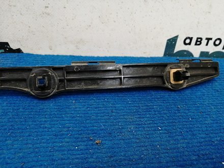 AA043795; Кронштейн заднего бампера левый (52158-30080) для Lexus GS/БУ; Оригинал; Р1, Мелкий дефект; 
