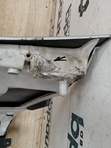 Фотография детали AA040733; Бампер задний; под паркт. (8M51-N17906-A) для Ford Focus II Wagon рест. (2007- 2011)/БУ; Оригинал; Р1, Мелкий дефект; . Фото номер 23