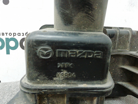 Фотография детали AA003645; Резонатор воздушного фильтра для Mazda 6 GG/БУ; Оригинал; Р0, Хорошее; . Фото номер 2
