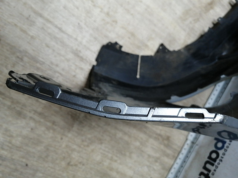 Фотография детали AA045585; Бампер передний; под паркт.; под омыват. (TK21-50031) для Mazda CX-9 I рест. (2012-2016)/БУ; Оригинал; Р1, Мелкий дефект; . Фото номер 15