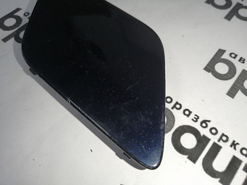 Фотография детали AA045314; Заглушка букс. крюка переднего бампера (A2048850426) для Mercedes-Benz C-klasse III рест. (W204) (2011-2015)/БУ; Оригинал; Р1, Мелкий дефект; . Фото номер 4