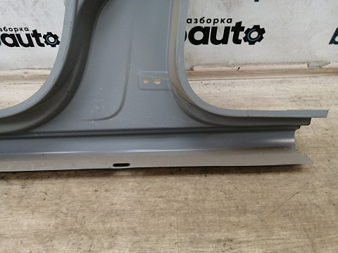 Фотография детали AA038982; Порог правый, железо (6RU 809 606) для Volkswagen Polo/Нов с деф; Оригинал; Р0, Хорошее; . Фото номер 12