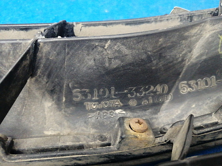 AA029999; Решетка радиатора (53101-33240) для Toyota Camry 40 рест. (2010 — 2011)/БУ; Оригинал; Р2, Удовлетворительное; 