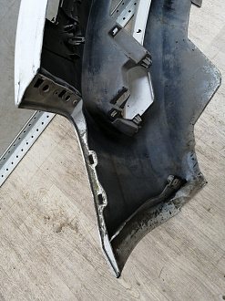 BA000170; Бампер передний, S-line; под паркт.; под омыват. (8T0 807 437 D) для Audi A5/БУ; Оригинал; Р1, Мелкий дефект; 