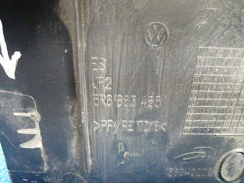 Фотография детали AA036207; Накладка задней панели (6R6863485) для Volkswagen Polo V Hatchback (2009-2013)/БУ; Оригинал; Р1, Мелкий дефект; . Фото номер 11