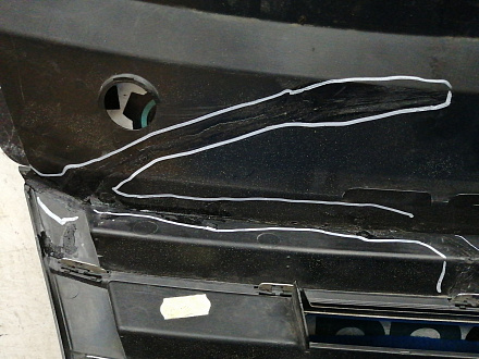 AA033301; Решетка радиатора (6RU853653B) для Volkswagen Polo V рест. Sedan (2015-2020)/БУ; Оригинал; Р2, Удовлетворительное; 