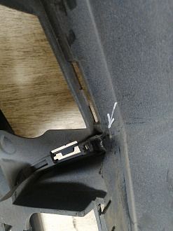 BA000245; Бампер передний; без паркт.; под омыват. (5M0807221N) для Volkswagen Golf Plus II (2009-2014)/БУ; Оригинал; Р2, Удовлетворительное; 