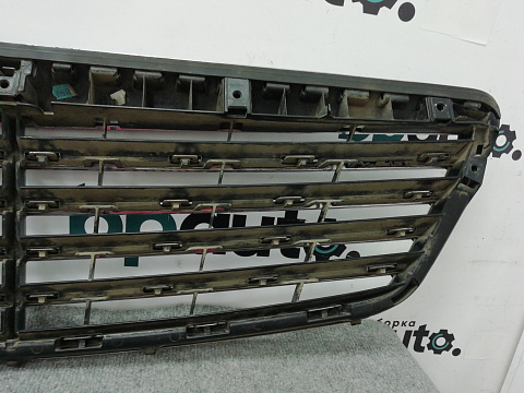 Фотография детали AA002238; Решетка радиатора (A2218800083) для Mercedes-Benz S-klasse V (W221) (2005-2009)/БУ; Оригинал; Р1, Мелкий дефект; . Фото номер 7
