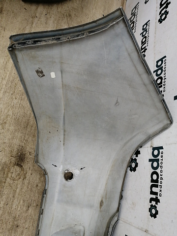 Фотография детали AA014436; Бампер задний; без паркт. (13238744) для Opel Insignia/БУ; Оригинал; Р1, Мелкий дефект; . Фото номер 14