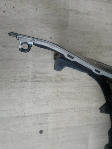 Фотография детали AA046195; Бампер передний; без паркт.; без омыват. (52119-05170) для Toyota Avensis/БУ; Оригинал; Р1, Мелкий дефект; . Фото номер 16