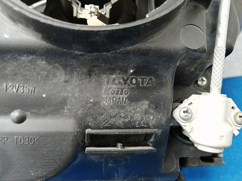 Фотография детали AA021412; Фара ксенон. адаптив. правая (81145-50300) для Lexus LS IV (2006- 2009)/БУ; Оригинал; Р0, Хорошее; . Фото номер 8