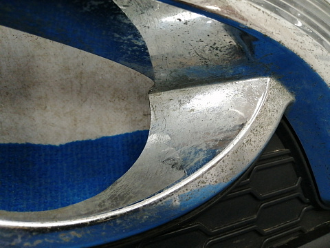 Фотография детали AA036738; Накладка ПТФ правая (95489549) для Chevrolet Captiva | рест. 2 (2013-2016)/БУ; Неоригинал; Р1, Мелкий дефект; . Фото номер 4