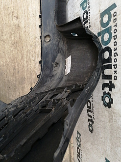 AA031946; Бампер задний; под паркт. (7P5 807 421) для Porsche Cayenne II (958) (2010-2014)/БУ; Оригинал; Р1, Мелкий дефект; 