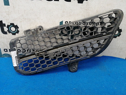 Фотография детали AA028468; Решетка переднего бампера правая (7L6853666B) для Volkswagen Touareg I рест. (2007- 2010)/БУ; Оригинал; Р0, Хорошее; . Фото номер 4
