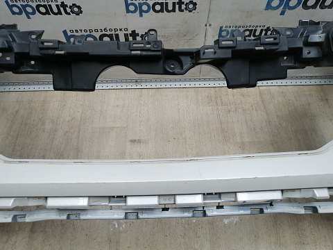 Фотография детали AA045834; Бампер передний; без паркт.; без омыват. (6400J511ZZ) для Mitsubishi Pajero Sport III рест. (2019-н.в.)/БУ; Оригинал; Р2, Удовлетворительное; . Фото номер 11