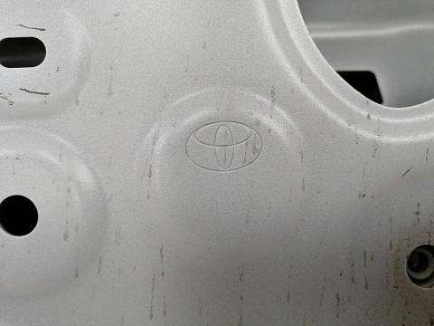 Фотография детали AA031697; Крышка багажника (67005-42650) для Toyota Rav4 50 (2019 -н.в.)/БУ; Оригинал; Р2, Удовлетворительное; . Фото номер 30