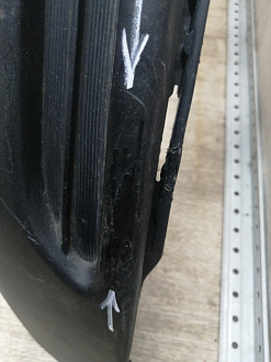 AA046001; Юбка переднего бампера (52129-0E010) для Toyota Highlander III (2014 — 2016)/БУ; Оригинал; Р1, Мелкий дефект; 