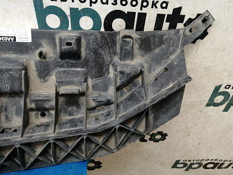 Фотография детали AA034271; Защита переднего бампера (5E0 807 611) для Skoda Octavia/БУ; Оригинал; Р1, Мелкий дефект; . Фото номер 2