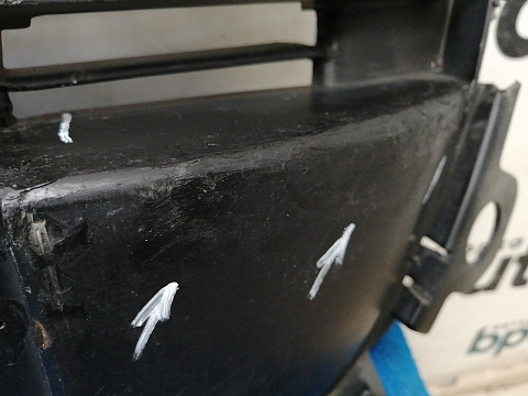 Фотография детали AA038912; Решетка переднего бампера (9686571877) для Peugeot 508 (2011-2014)/БУ; Оригинал; Р2, Удовлетворительное; . Фото номер 3