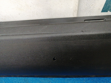 AA041189; Накладка порога правая (31294849) для Volvo XC60 I (2008-2013)/БУ; Оригинал; Р1, Мелкий дефект; 