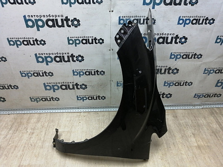 AA045198; Крыло переднее левое, без указателя поворота (EG2152210F) для Mazda CX-7/БУ; Оригинал; Р1, Мелкий дефект; 