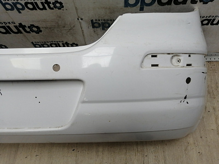 AA046495; Бампер задний; под паркт. (85022-EM00H) для Nissan Tiida/БУ; Оригинал; Р1, Мелкий дефект; 