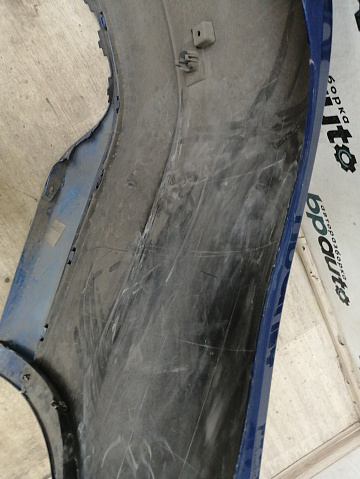Фотография детали AA001215; Бампер задний; под паркт. (97050541100) для Porsche Panamera I (2009-2013)/БУ; Оригинал; Р1, Мелкий дефект; . Фото номер 8