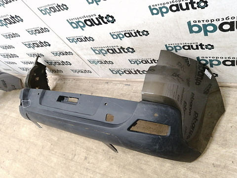 Фотография детали AA030422; Бампер задний; под паркт. (9684964277) для Peugeot 3008/БУ; Оригинал; Р2, Удовлетворительное; . Фото номер 2
