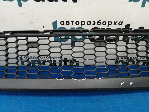 Фотография детали AA037739; Решетка переднего бампера (53112-60170) для Lexus GX460 II рест. (2013 — 2019)/БУ; Оригинал; Р1, Мелкий дефект; . Фото номер 5
