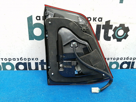 AA016136; Фонарь в крышку багажника правый (81581-60180) для Toyota Land Cruiser 200 (2008 — 2012)/Нов; Неоригинал; 
