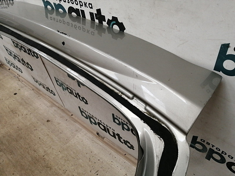 Фотография детали AA038316; Крышка багажника (901006269R) для Renault Sandero I (2009-2014)/БУ; Оригинал; Р3, Под восстановление; . Фото номер 12