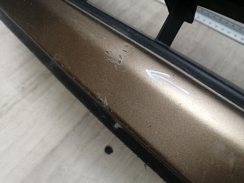 Фотография детали AA045992; Бампер передний; без паркт.; под омыват. (62022-EM00H) для Nissan Tiida/БУ; Оригинал; Р1, Мелкий дефект; . Фото номер 6