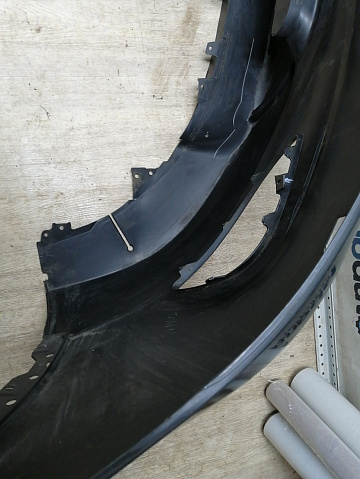 Фотография детали AA045584; Бампер передний; без паркт.; под омыват. (TK21-50031) для Mazda CX-9 I рест. (2012-2016)/БУ; Оригинал; Р1, Мелкий дефект; . Фото номер 13