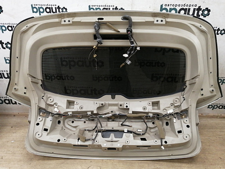 AA033953; Крышка багажника, пластиковая (90100-1CC0A) для Infiniti/БУ; Оригинал; Р1, Мелкий дефект; 