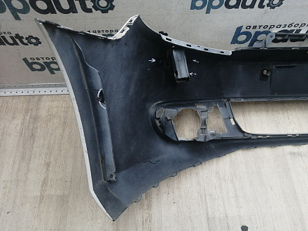 AA045981; Бампер передний; под паркт.; под омыват. (5K0807221) для Volkswagen Golf/БУ; Оригинал; Р1, Мелкий дефект; 