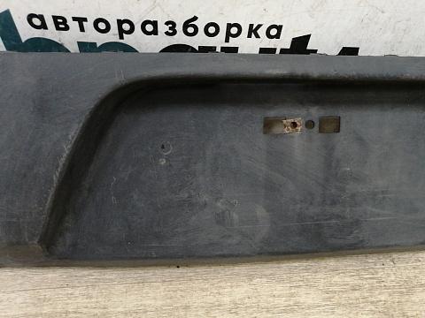Фотография детали AA029036; Накладка заднего бампера; без паркт. (86683-1Y300) для Kia Picanto II 3D (2011-2015)/БУ; Оригинал; Р1, Мелкий дефект; . Фото номер 4