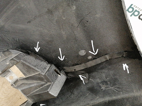 Фотография детали AA039073; Бампер передний; под паркт.; без омыват. (62022-4MD0H) для Nissan Tiida II (2015-2018)/БУ; Оригинал; Р1, Мелкий дефект; . Фото номер 11