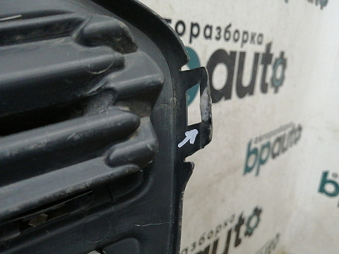 Фотография детали AA028233; Решетка переднего бампера (CN15-17B968) для Ford EcoSport I (2014-2018)/БУ; Оригинал; Р2, Удовлетворительное; . Фото номер 16