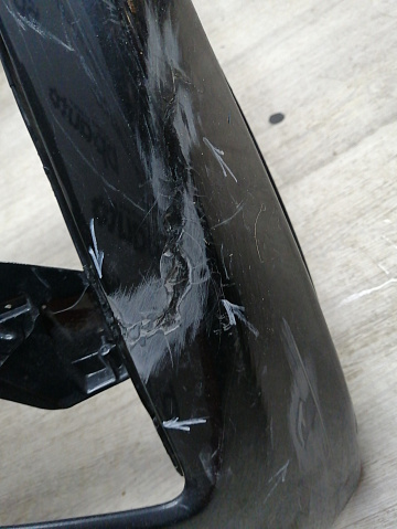 Фотография детали AA045838; Бампер передний; без паркт.; под омыват. (4K0807437) для Audi A6 C8/БУ; Оригинал; Р1, Мелкий дефект; . Фото номер 10