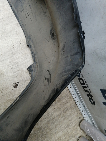 Фотография детали AA045636; Бампер задний; под паркт. (52159-06B80) для Toyota Camry/БУ; Оригинал; Р1, Мелкий дефект; . Фото номер 12