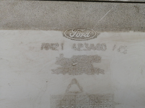 Фотография детали AA036227; Накладка на крышку багажника нижняя (AM21-423A40A) для Ford S-MAX I рест. (2010-2014)/БУ; Оригинал; Р1, Мелкий дефект; . Фото номер 12