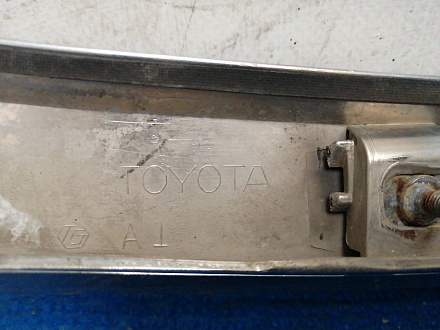 AA041666; Молдинг капота, хром (75770-33010) для Toyota Camry 50 (2012 — 2014)/БУ; Оригинал; Р1, Мелкий дефект; 