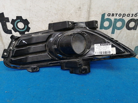 Фотография детали AA032748; Накладка ПТФ правая (DS73-19952) для Ford Mondeo/БУ; Оригинал; Р1, Мелкий дефект; . Фото номер 5