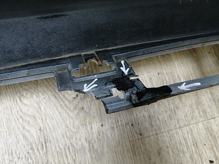 AA044960; Бампер задний; без паркт. (52159-02840) для Toyota Auris II (2013 — 2015)/БУ; Оригинал; Р2, Удовлетворительное; 