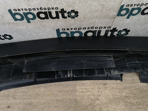 Фотография детали AA033289; Бампер задний; без паркт. (8200576893) для Renault Logan I (2004-2009)/БУ; Оригинал; Р1, Мелкий дефект; . Фото номер 16