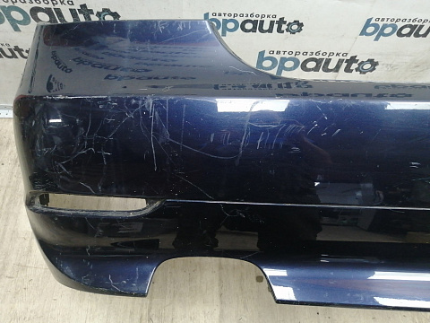 Фотография детали AA044548; Бампер задний; без паркт. (51127033707) для BMW 5 серия V Sedan (Е60) (2002-2007)/БУ; Оригинал; Р1, Мелкий дефект; . Фото номер 5