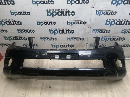 AA046185; Бампер передний; под паркт.; под омыват. (52119-60E01) для Toyota Land Cruiser Prado 150 (2010 — 2013)/БУ; Оригинал; Р1, Мелкий дефект; 