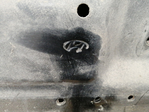 Фотография детали AA038986; Капот (66400-2S000) для Hyundai IX35/БУ; Оригинал; Р3, Под восстановление; . Фото номер 15
